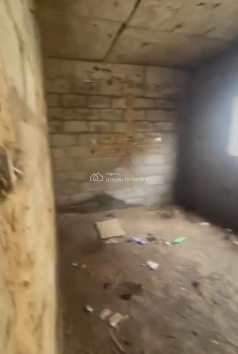 4bedroom Duplex Carcass, Jubilation, Dakwo, Abuja, Semi-detached Duplex for Sale