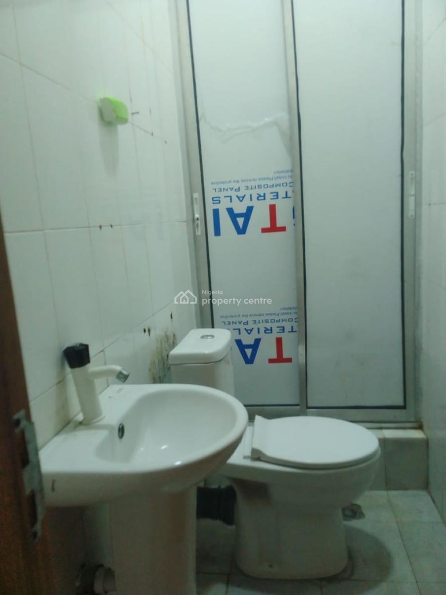 Luxury 2 Bedrooms Apartment, New Road, Lekki, Lagos, Flat / Apartment for Rent