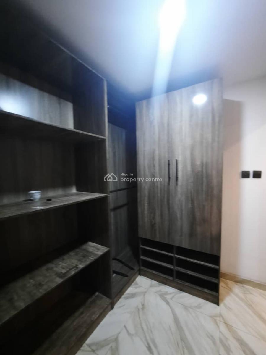 Well Finished 3 Bedroom Flat All Rooms Ensuite with Fitted Kitchen and, Ikeja Gra, Ikeja, Lagos, Flat / Apartment for Sale