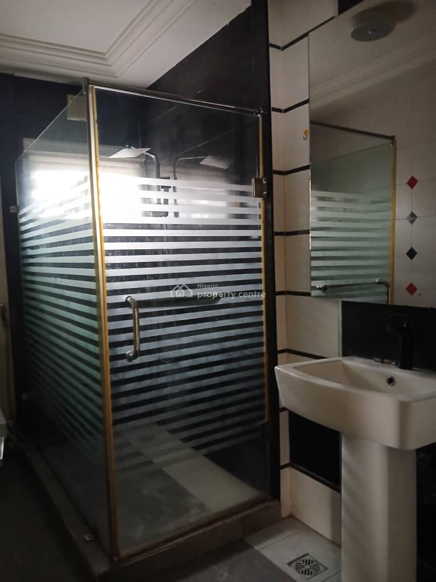 Luxury 4bedroom Terrace Duplex in a Secured Estate, Lekki Paradise 3 Estate Chevron Alternative, Lekki, Lagos, Terraced Duplex for Rent