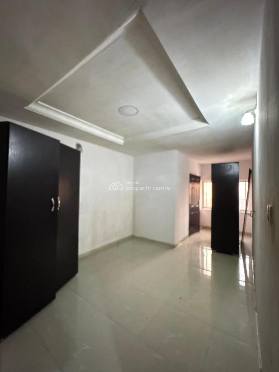 Very Solid 4 Bedroom Semi Detached Duplex with Bq, Surulere, Ogunlana, Surulere, Lagos, Semi-detached Duplex for Sale