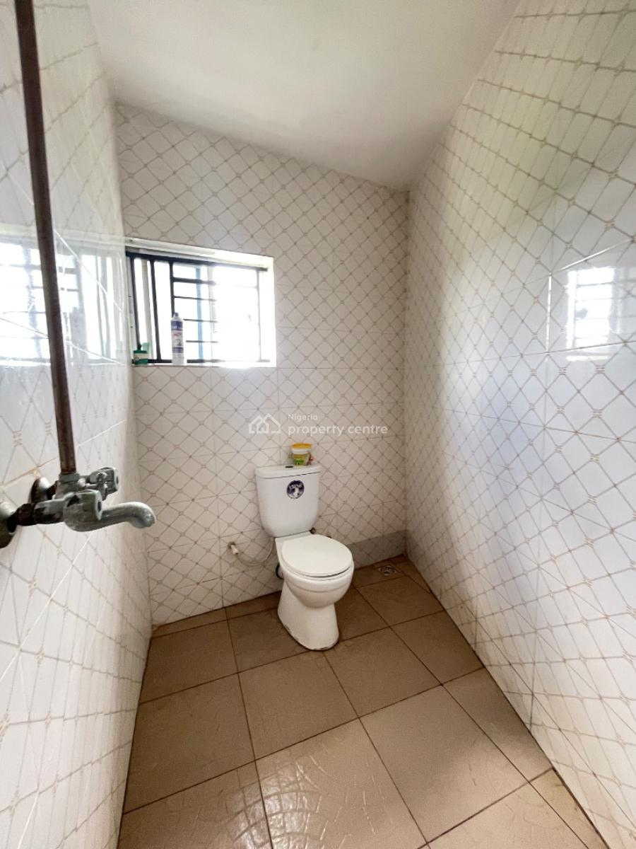 Clean 2bedroom Flat Upstairs, Badore, Ajah, Lagos, Flat / Apartment for Rent