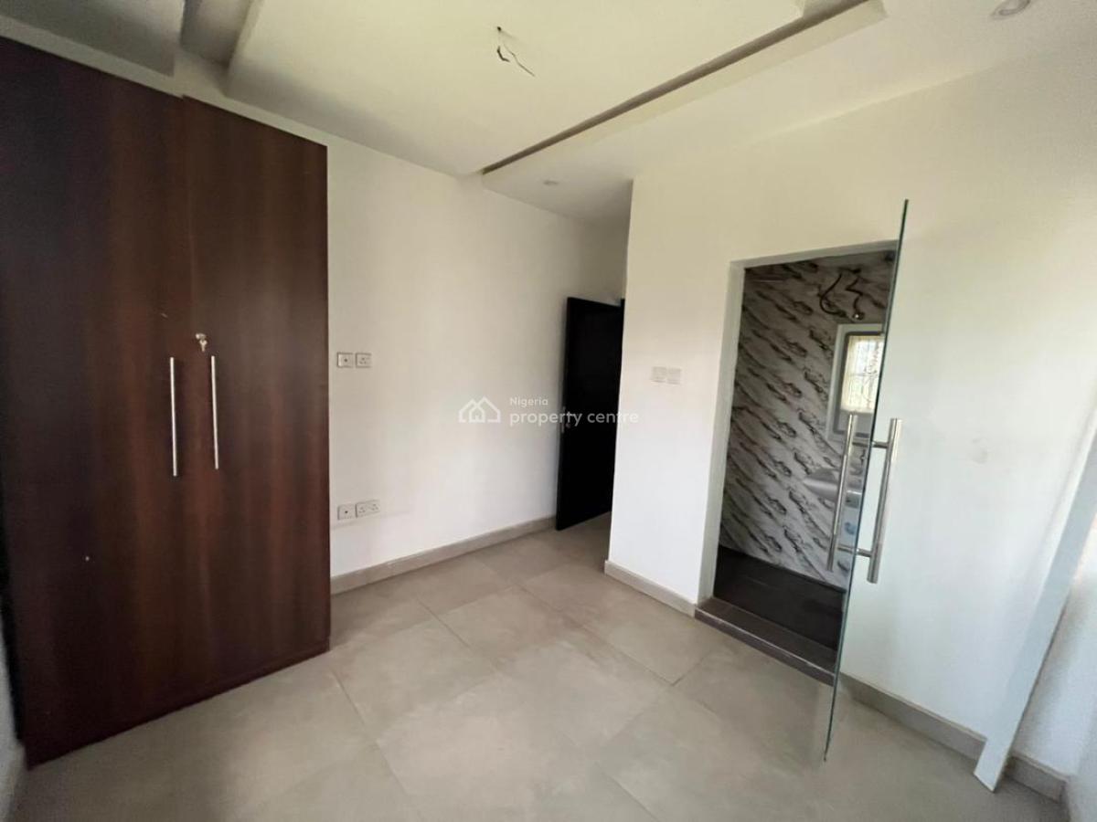 Fully Serviced Detached 4 Bedroom House Plus a Room Service Quarter, Ikeja Gra, Ikeja, Lagos, Detached Duplex for Rent