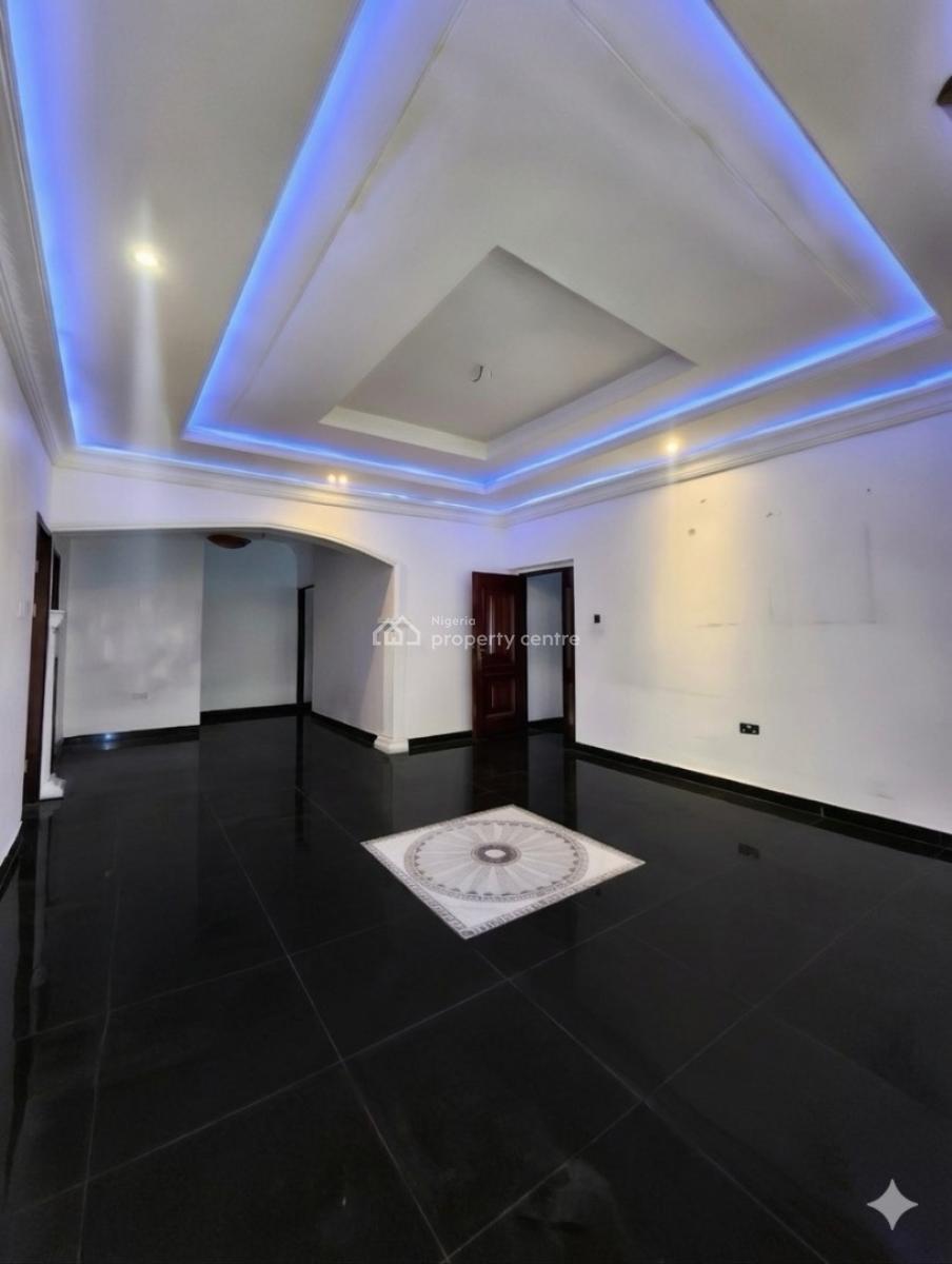 2bedroom Flat, Mobile Road Ajah, Lekki Phase 2, Lekki, Lagos, Flat / Apartment for Rent