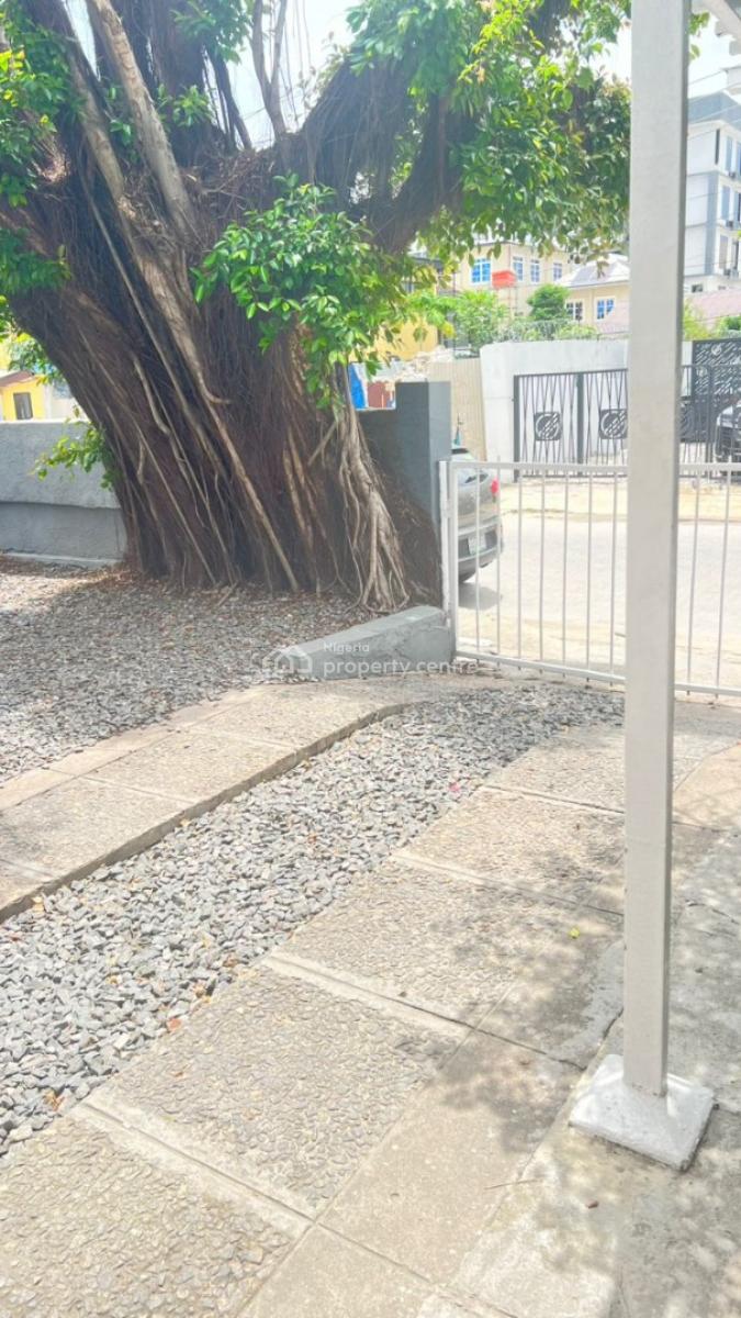 5 Bedroom Fully Detached House with Boys Quarter & Security House., Off Awolowo Road By Norman Williams Gate Ikoyi, Old Ikoyi, Ikoyi, Lagos, Office Space for Rent