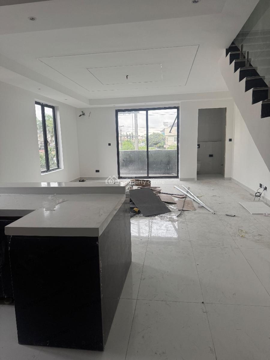 Luxury 2bed Apartment, Off Admiralty Way, Lekki Phase 1, Lekki Phase 1, Lekki, Lagos, Flat / Apartment for Sale
