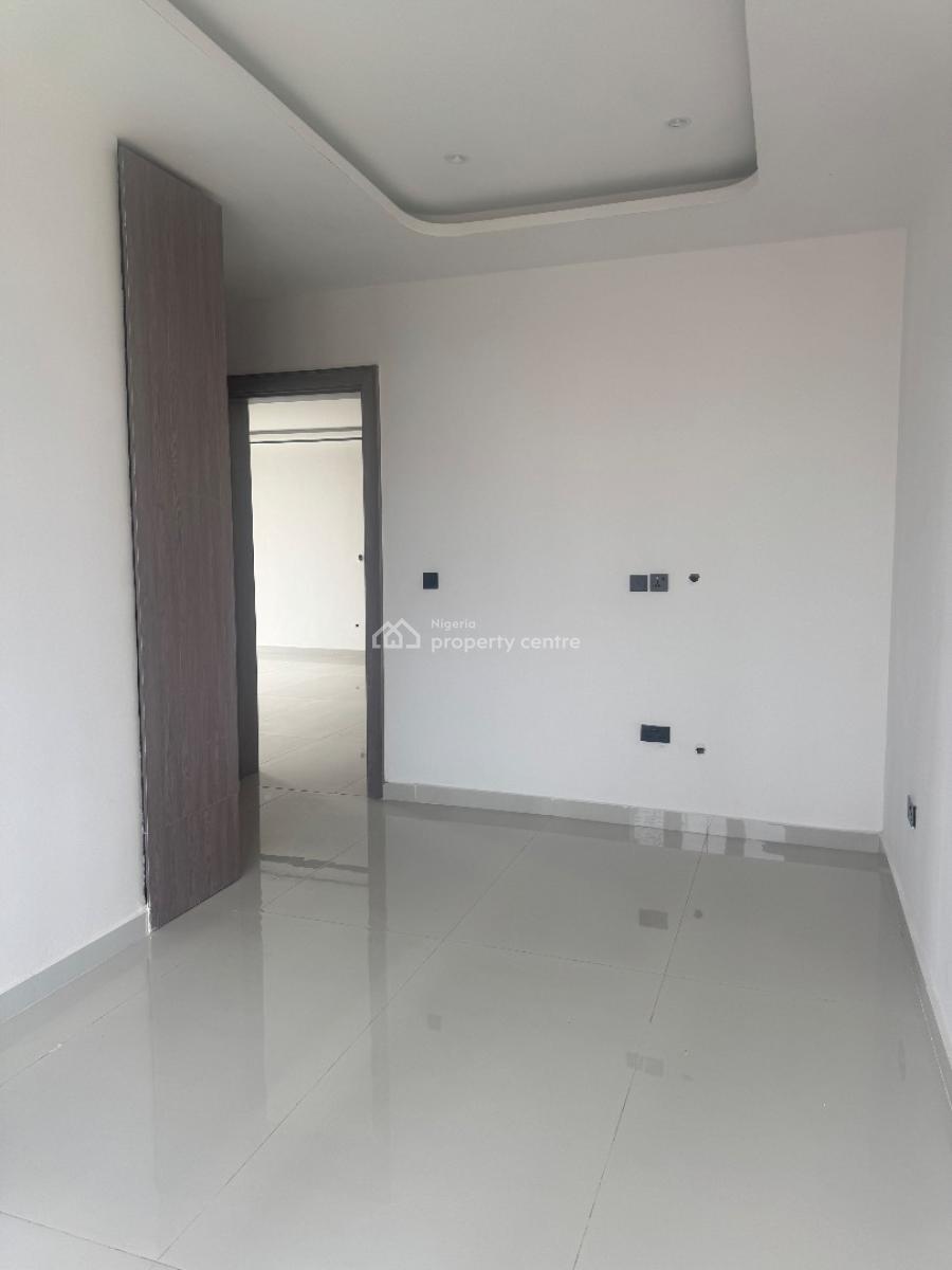 Luxury 2bed Apartment, Off Admiralty Way, Lekki Phase 1, Lekki Phase 1, Lekki, Lagos, Block of Flats for Sale