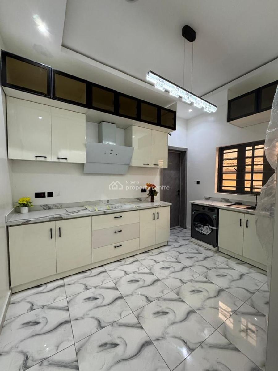 Spacious& Self Compound 4 Bed Terrace Duplex + Bq in a Secure Location, Lekki Phase 1, Lekki, Lagos, Terraced Duplex for Sale