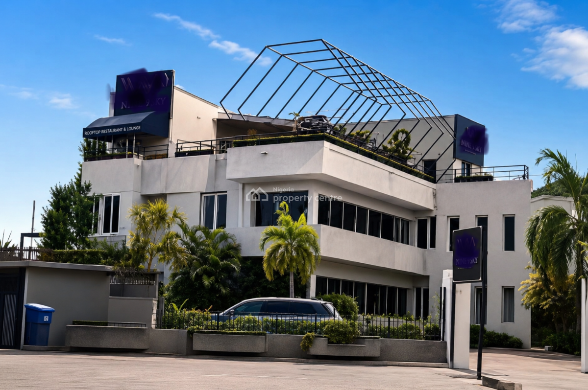 Commercial Property on 935.952 Sqm, Directly on Admiralty Way, Lekki Phase 1, Lekki, Lagos, Office Space for Sale