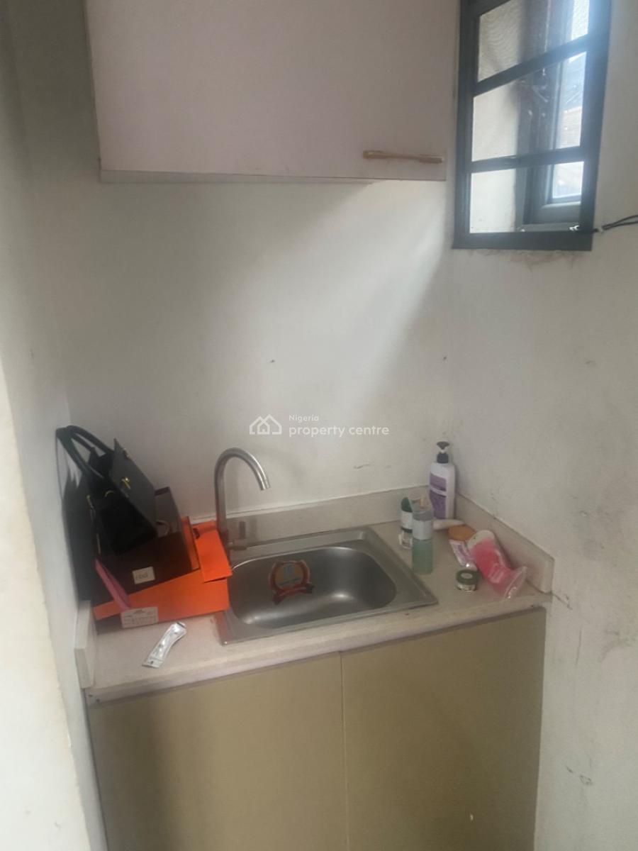 a Lovely Self Contain, Lekki, Lagos, Flat / Apartment for Rent
