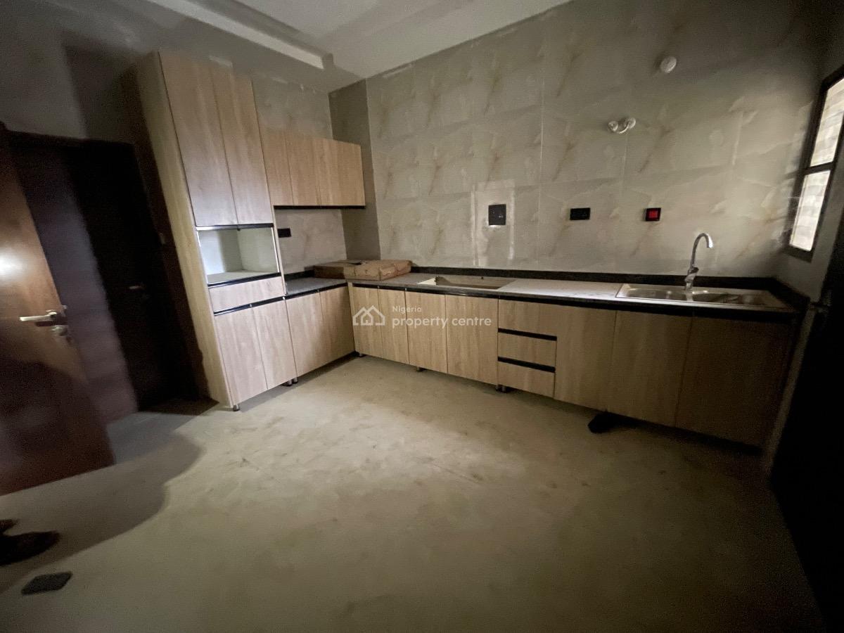 Newly Built 5 Bedrooms Terrace Duplex with Bq, Jahi, Abuja, Terraced Duplex for Rent