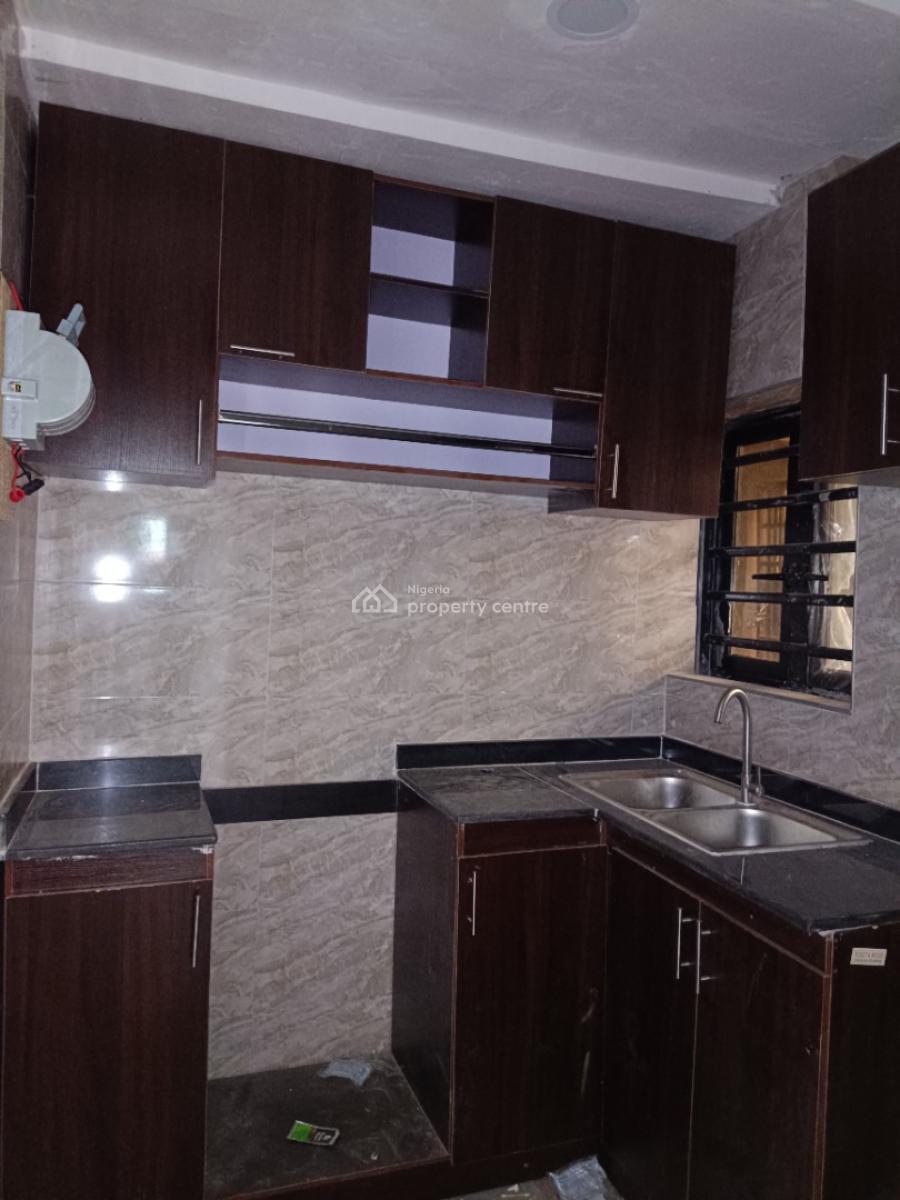 Lovely 2 Bedroom Ensuite, Balogun, Fagba, Agege, Lagos, Flat / Apartment for Rent