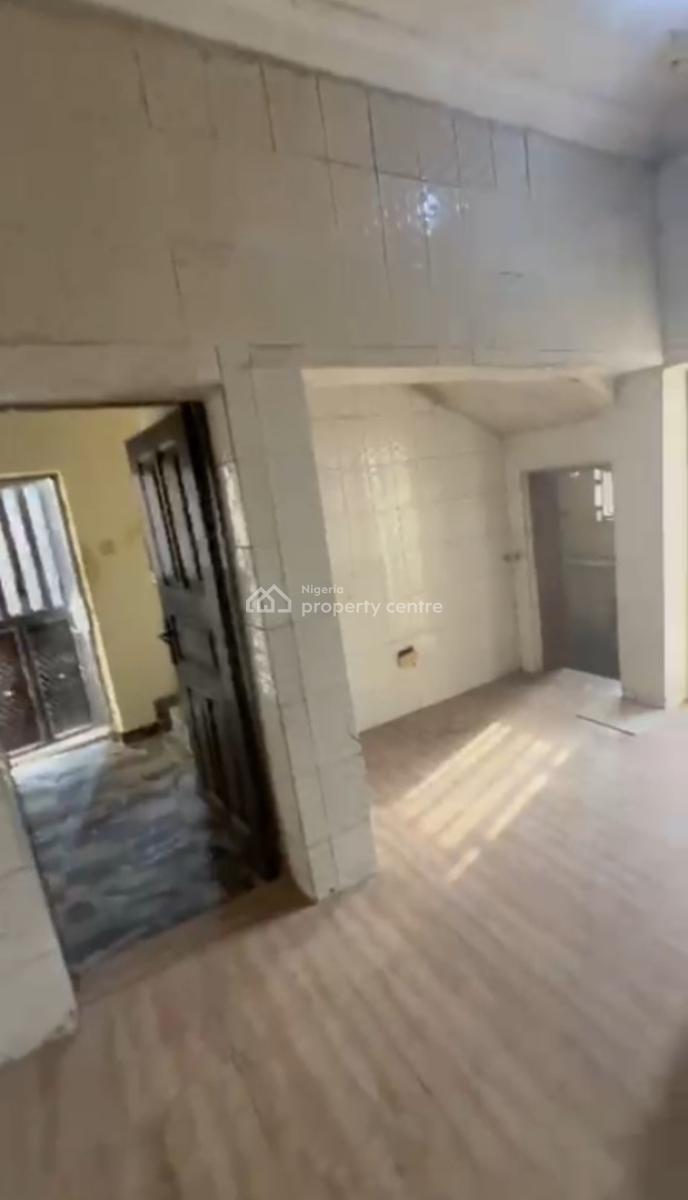 3 Bedroom Duplex, Legislative Quarters, Apo, Abuja, Semi-detached Duplex for Rent