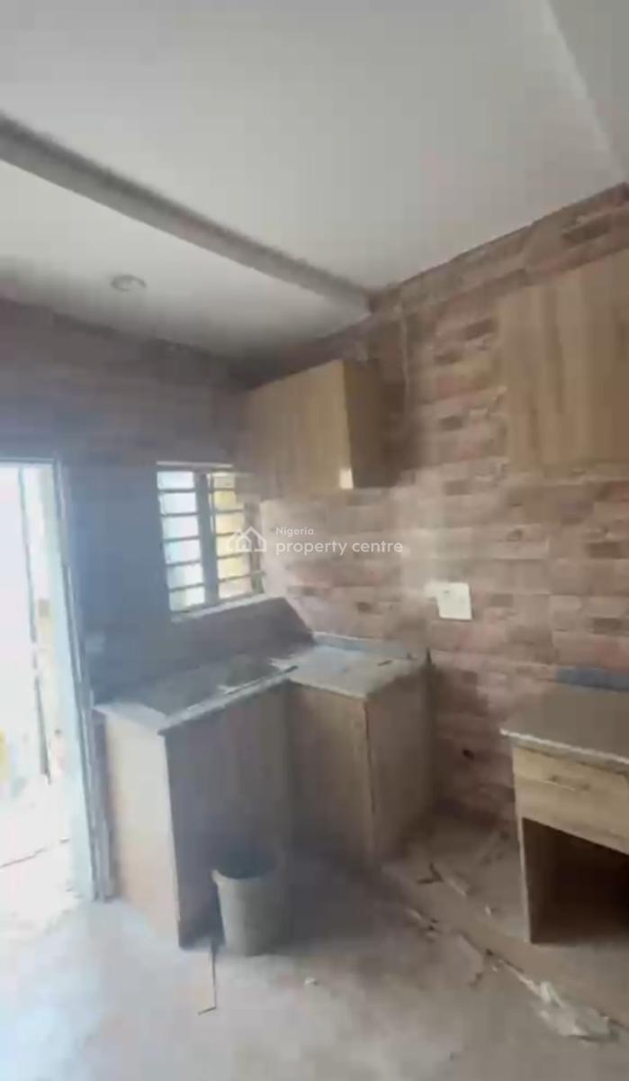 2 Bedroom Flat, Resettlement, Apo Resettlement, Apo, Abuja, Flat / Apartment for Rent