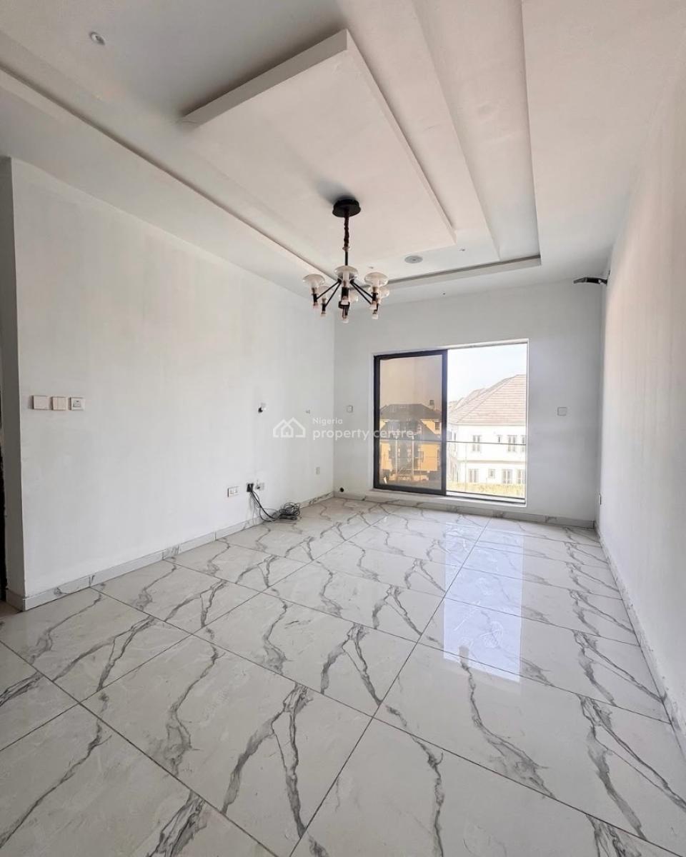 2bedroom Apartment, Ologolo, Lekki, Lagos, Flat / Apartment for Rent