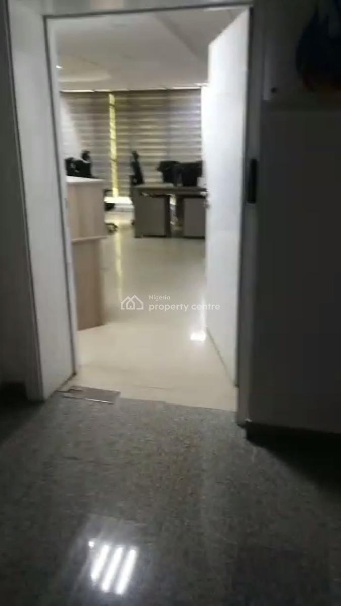190sqmt Open Space (2nd Floor), Adeniyi Jones, Adeniyi Jones, Ikeja, Lagos, Office Space for Rent
