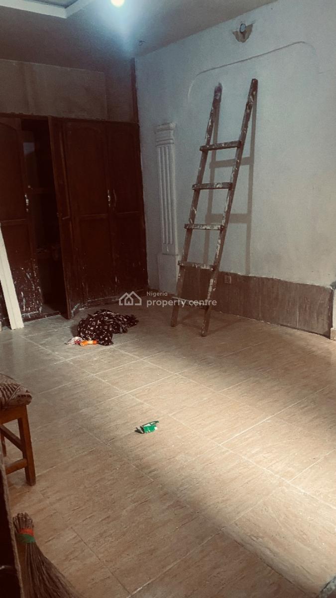 Spacious and Decent 2 Bedroom Flat, Sunday Farm Estate, Cement, Ikeja, Lagos, House for Rent