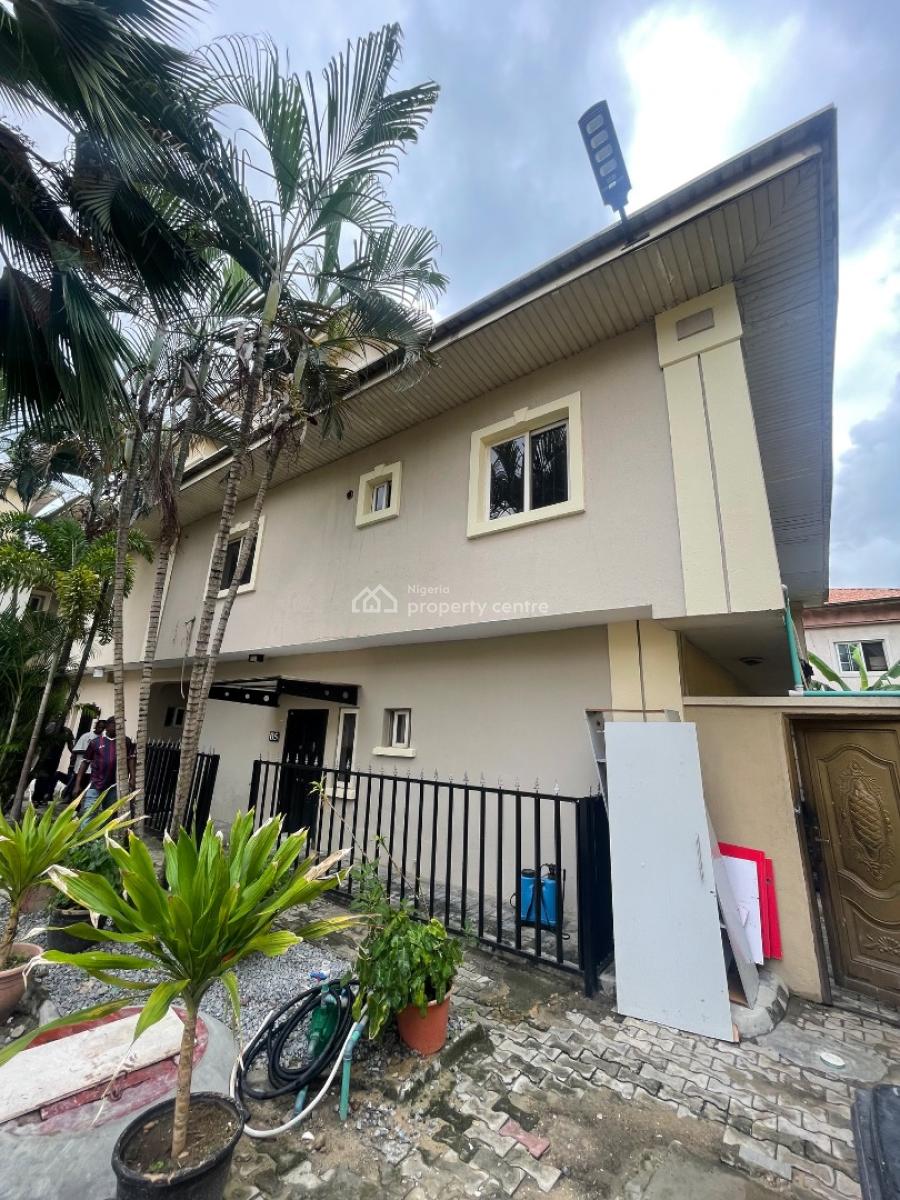 Standard 4bedroom Terrace Duplex with Bq and Swimming Pool, Lekki Phase 1, Lekki, Lagos, Semi-detached Duplex for Rent