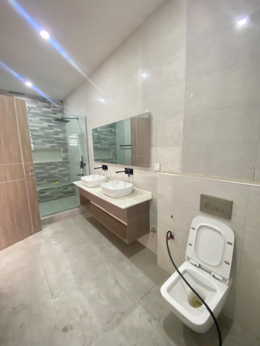 Luxury 3 Bedroom Serviced Spacious Apartment with Bq, Elevator & Gym, Ikate, Ikate, Lekki, Lagos, Flat / Apartment for Sale