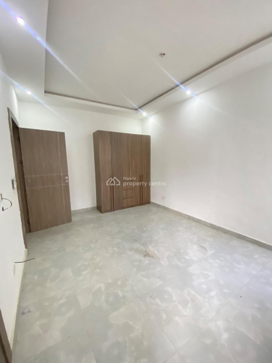 Luxury 3 Bedroom Serviced Spacious Apartment with Bq, Elevator & Gym, Ikate, Ikate, Lekki, Lagos, Flat / Apartment for Sale
