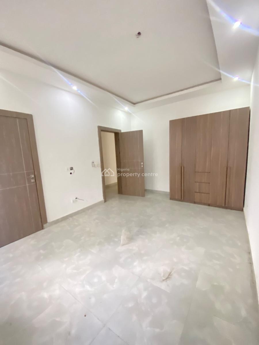 Luxury 3 Bedroom Serviced Spacious Apartment with Bq, Elevator & Gym, Ikate, Ikate, Lekki, Lagos, Flat / Apartment for Sale
