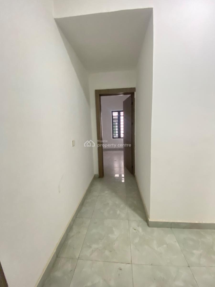 Luxury 3 Bedroom Serviced Spacious Apartment with Bq, Elevator & Gym, Ikate, Ikate, Lekki, Lagos, Flat / Apartment for Sale
