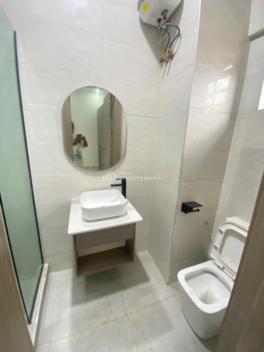 Luxury 3 Bedroom Serviced Spacious Apartment with Bq, Elevator & Gym, Ikate, Ikate, Lekki, Lagos, Flat / Apartment for Sale