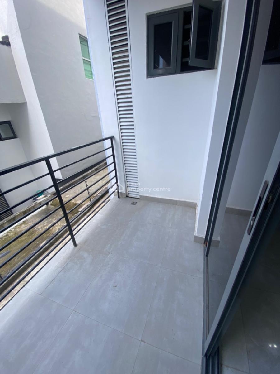 Luxury 3 Bedroom Serviced Spacious Apartment with Bq, Elevator & Gym, Ikate, Ikate, Lekki, Lagos, Flat / Apartment for Sale