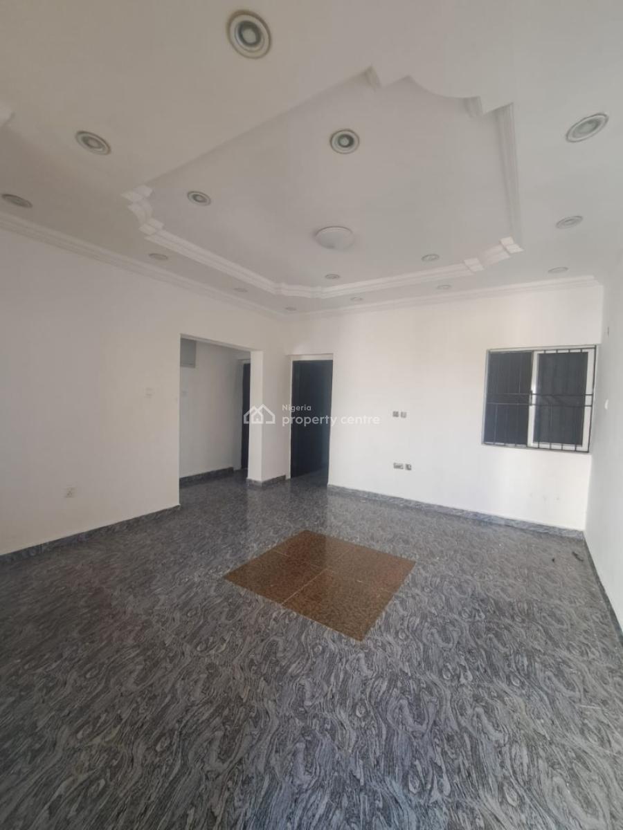 Spacious 2bed Flat Upstairs, Ikate, Lekki, Lagos, Flat / Apartment for Rent