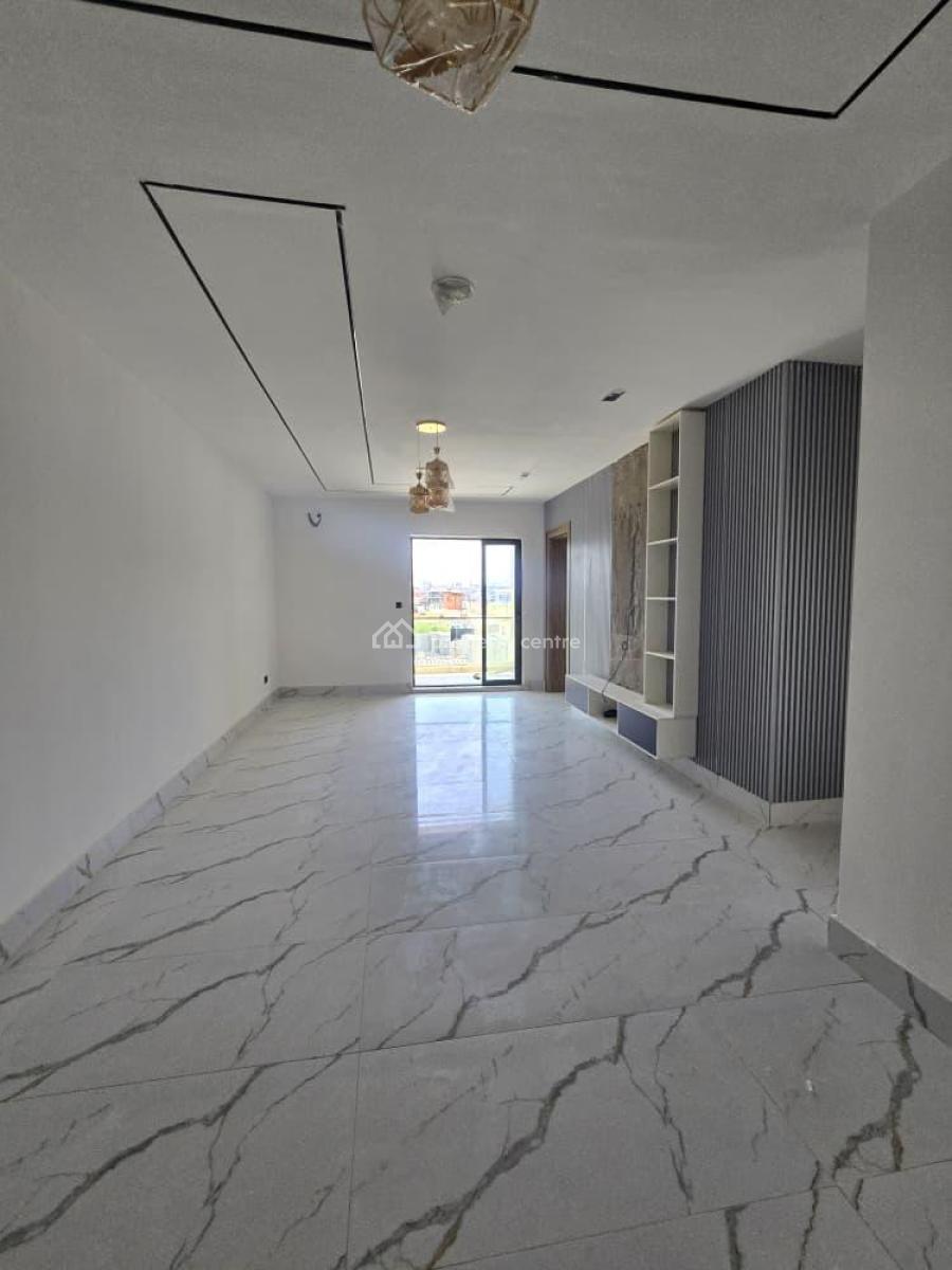 Fully Serviced 1 & 2 Bedroom Apartments with Swimming Pool, & Gym, Close Proximity to Business Districts, Restaurants, Schools, Malls, Lekki Phase 1, Lekki, Lagos, Flat / Apartment for Sale