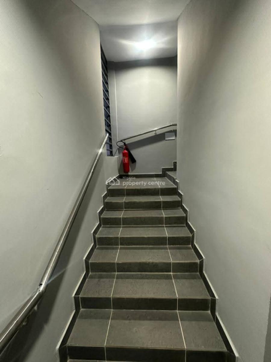 Luxury Newly Built 3 Bedroom Service Apartment with Bq, Durosimi Etti, Lekki Phase 1, Lekki, Lagos, Flat / Apartment for Rent