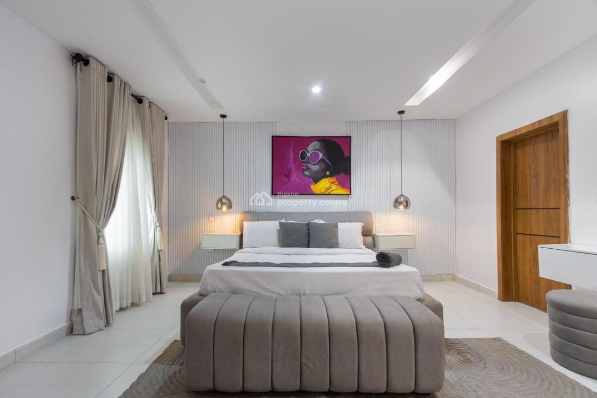 Newly Luxury 3 Bedroom Apartment with Ps5 & Snooker Netflix/prime, Lekki Phase 1, Lekki, Lagos, Flat / Apartment Short Let
