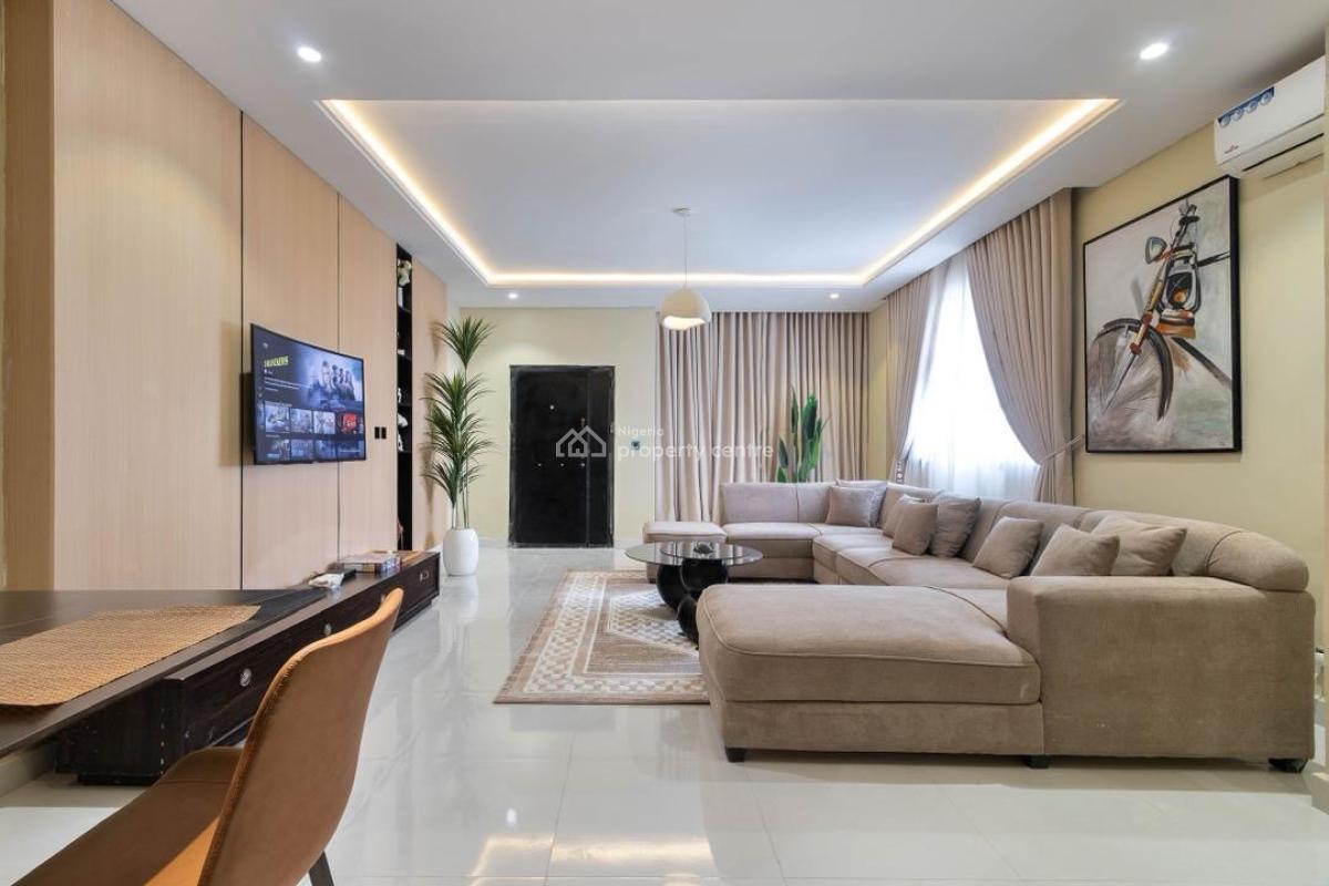 Newly Luxury 2 Bedroom Apartment with Ps5 & Snooker Netflix/prime, Lekki Phase 1, Lekki, Lagos, Flat / Apartment Short Let