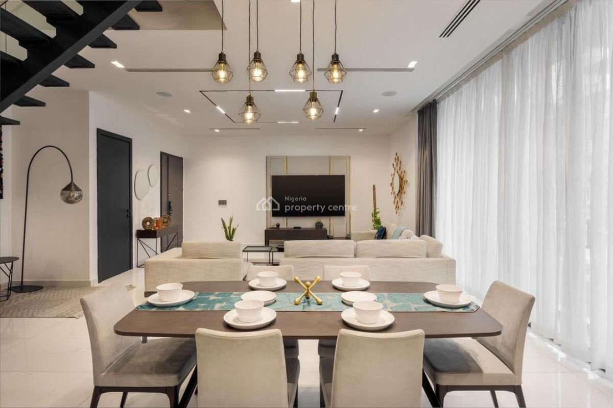 Newly Luxury 4 Bedroom Apartment with Ps5 & Snooker Netflix/prime, Lekki Phase 1, Lekki, Lagos, House Short Let