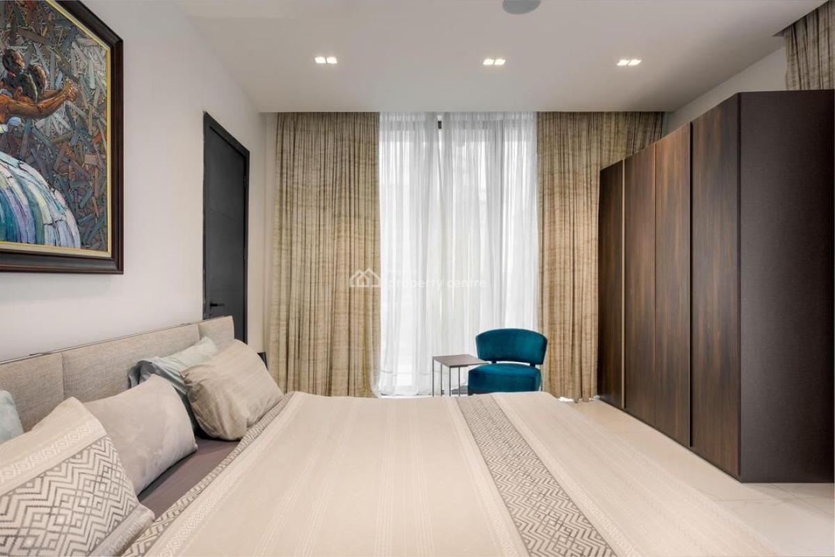 Newly Luxury 4 Bedroom Apartment with Ps5 & Snooker Netflix/prime, Lekki Phase 1, Lekki, Lagos, House Short Let