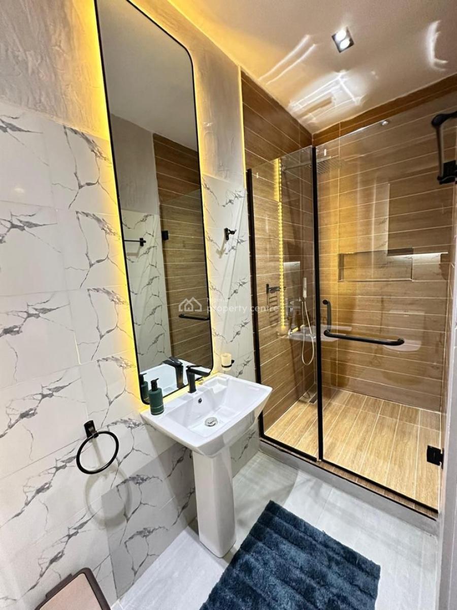 Newly Luxury 2 Bedroom Apartment with Ps5 & Snooker Netflix/prime, Lekki Phase 1, Lekki, Lagos, Flat / Apartment Short Let