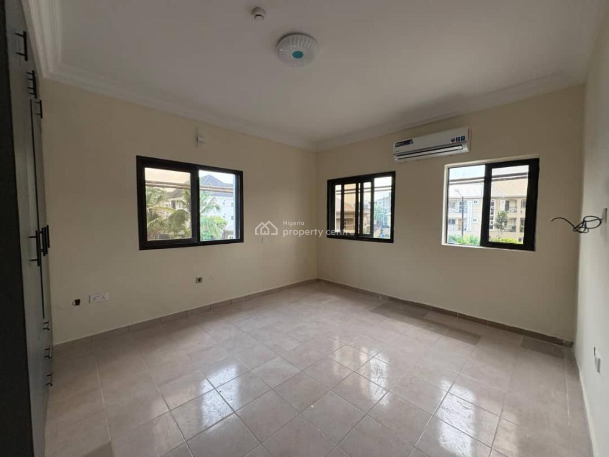 Newly Renovated Ground Floor 3-bedroom Apartment with Boys Quarter, Lekki, Lekki Phase 1, Lekki, Lagos, Flat / Apartment for Rent