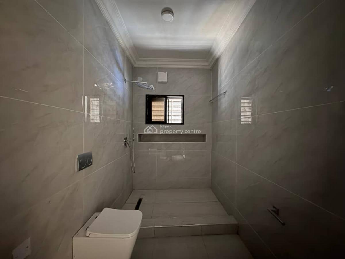 Newly Renovated Ground Floor 3-bedroom Apartment with Boys Quarter, Lekki, Lekki Phase 1, Lekki, Lagos, Flat / Apartment for Rent