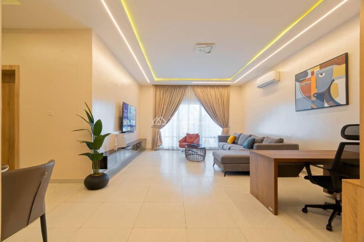 Newly Luxury 3 Bedroom Apartment with Ps5 & Snooker Netflix/prime, Victoria Island (vi), Lagos, Flat / Apartment Short Let