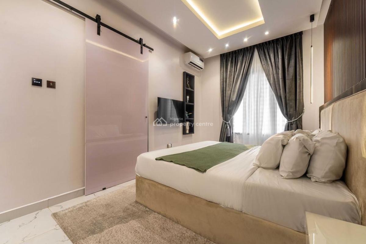 Newly Luxury 1 Bedroom Apartment with Ps5 & Snooker Netflix/prime, Lekki Phase 1, Lekki, Lagos, Flat / Apartment Short Let