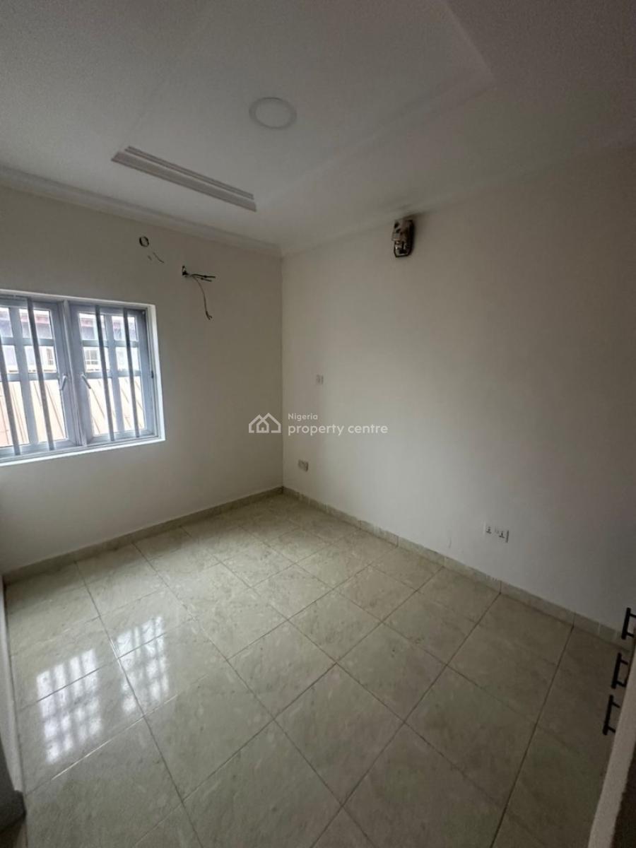 Newly Renovated 2 Bedroom Apartment with Excellent Facilities, Sangotedo, Lekki, Lagos, Flat / Apartment for Rent