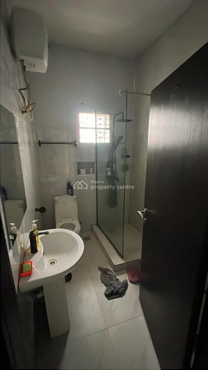Luxury Furnished 2bedroom with 24hrs Power, Upstairs,  Balcony, in an Estate, Ikate Elegushi, Lekki, Lagos, Flat / Apartment for Rent