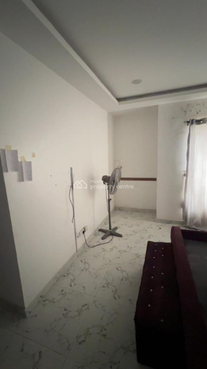 Luxury Furnished 2bedroom with 24hrs Power, Upstairs,  Balcony, in an Estate, Ikate Elegushi, Lekki, Lagos, Flat / Apartment for Rent