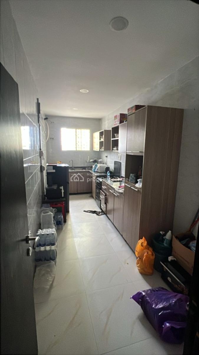 Luxury Furnished 2bedroom with 24hrs Power, Upstairs,  Balcony, in an Estate, Ikate Elegushi, Lekki, Lagos, Flat / Apartment for Rent
