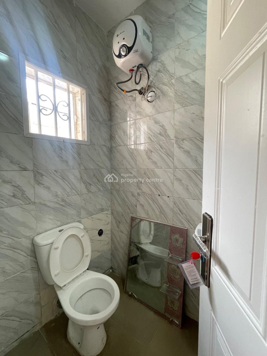 4bedroom Terrace, Karmo, Karmo, Abuja, Terraced Duplex for Rent