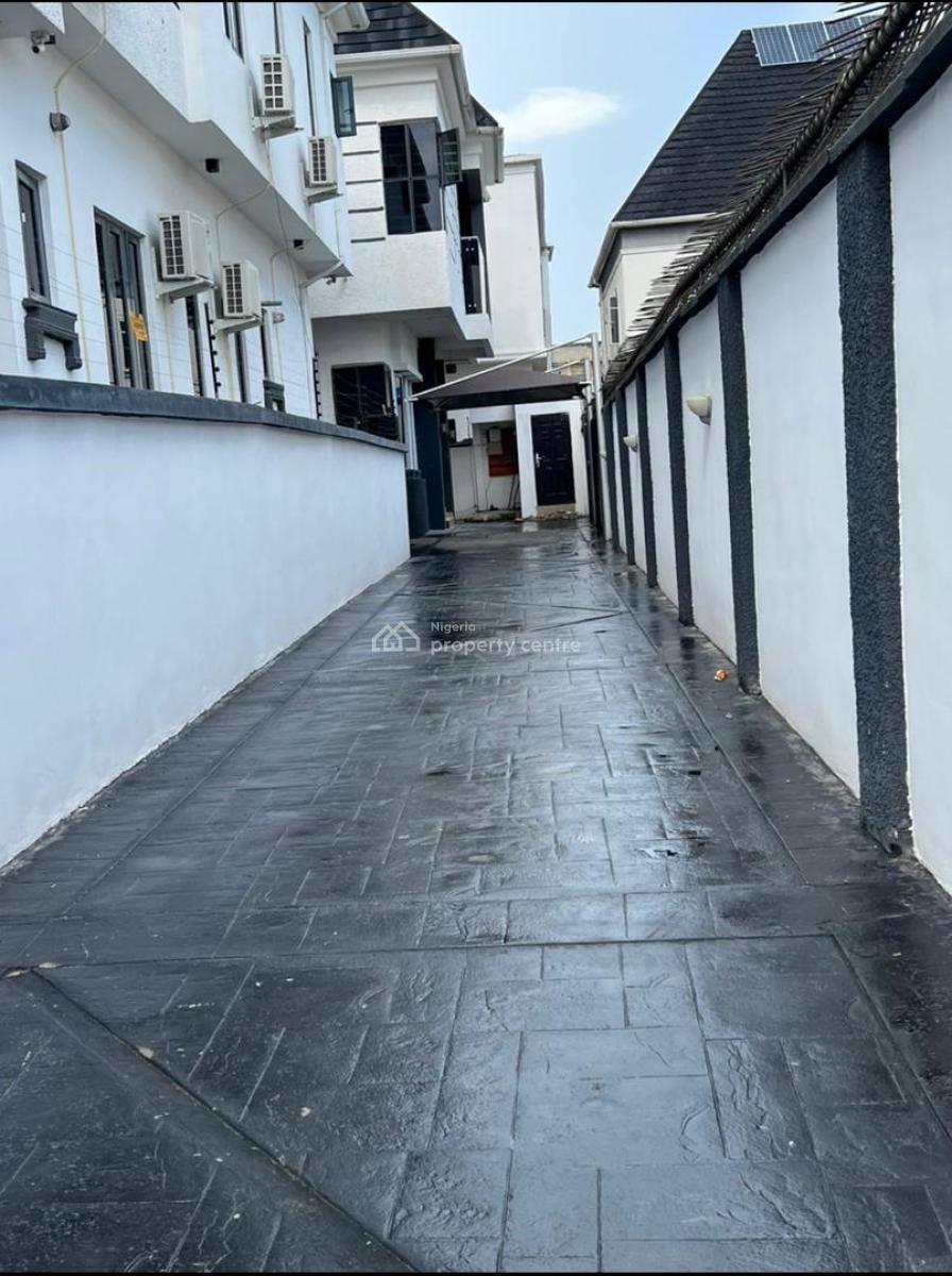 Luxury 5 Bedroom House with Excellent Finishing, Bera Estate, Lekki, Lagos, Detached Duplex for Rent