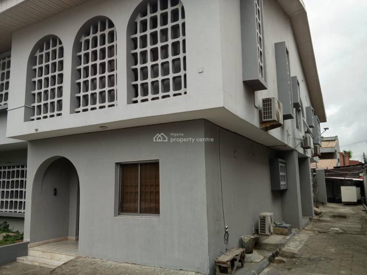 Commercial Property Sitting on 1100sqm of Land, Vi, Victoria Island (vi), Lagos, Commercial Property for Sale