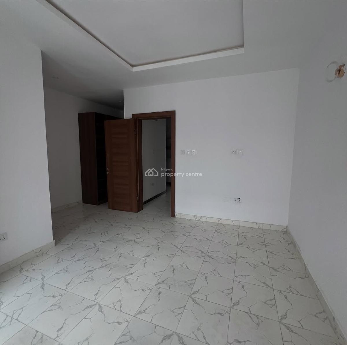 Spacious *3 Bedroom Terrace Duplex* in a Serene Estate. in Ajah, Pepperoni, Ajah, Lagos, Terraced Duplex for Sale
