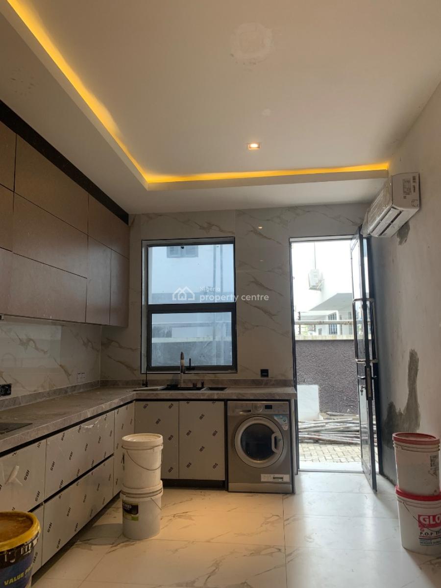 Fantastic Lovely 3 Bedroom Duplex Plus Bq, Regional View Estate, Osapa, Lekki, Lagos, Flat / Apartment for Rent