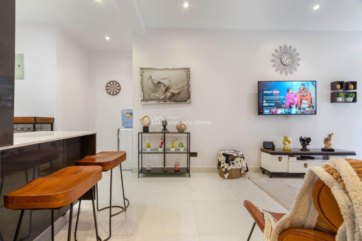 2 Bed with Pool, Ikate Elegushi, Lekki, Lagos, Flat / Apartment Short Let